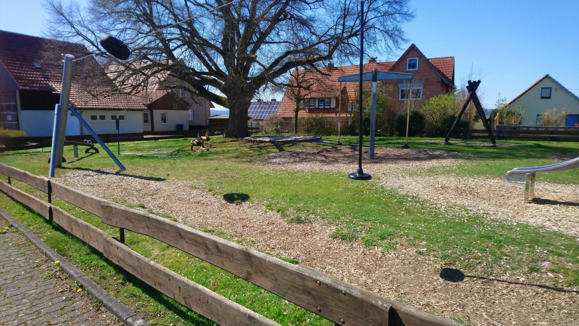 Vöhl Ferienhaus Scheerer מראה חיצוני תמונה